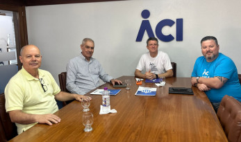 ACI e ECNH firmam parceria que beneficia associados