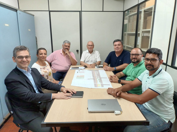 Soldasinos apresenta projeto de revitalização de área no Santo Afonso, com apoio da ACI