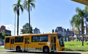 Executivo e concessionária buscam melhorar transporte coletivo