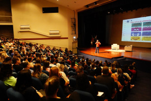 Professores participam de Formação de Aprendizagem Docente